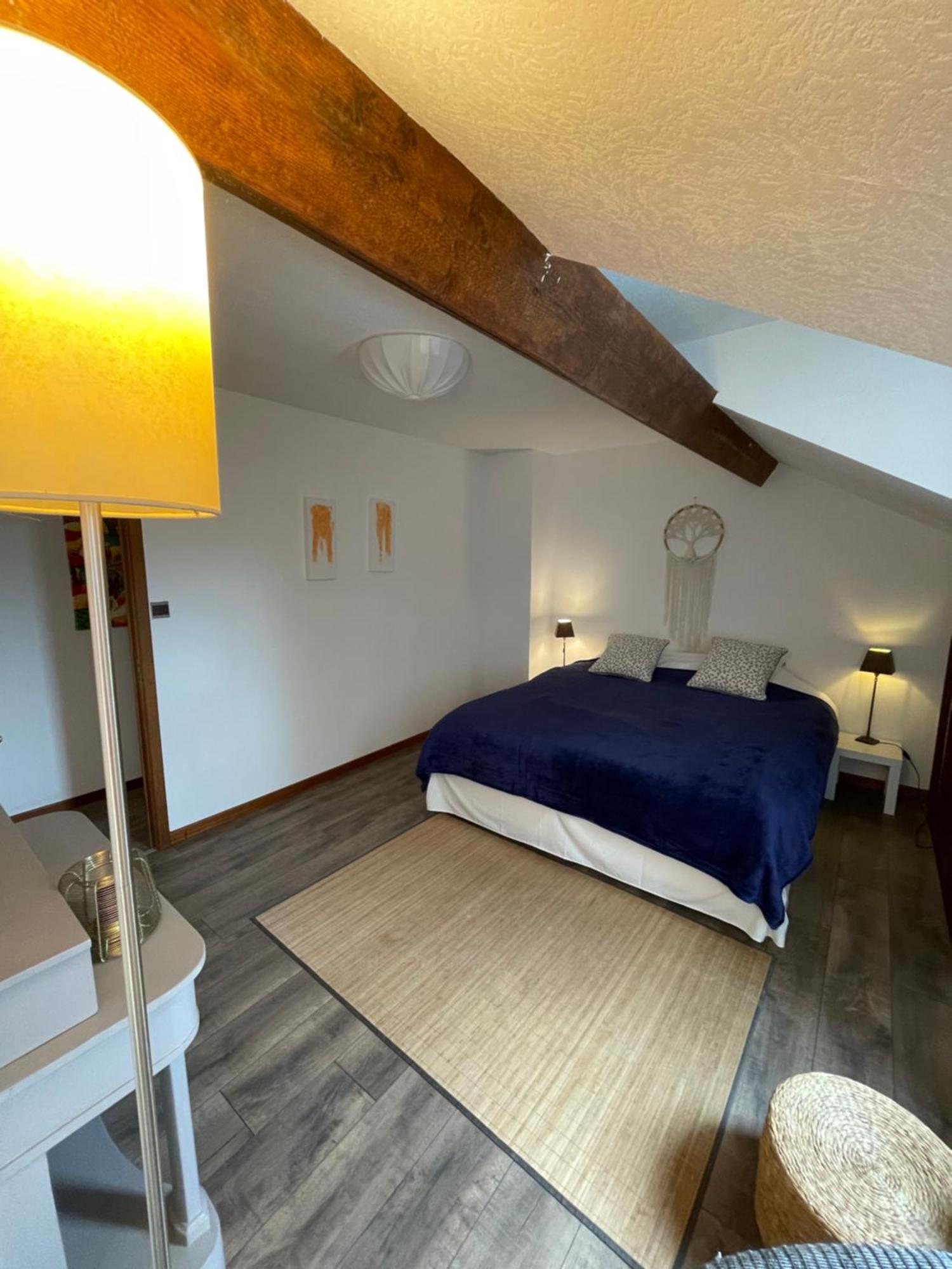 Homestay Villa O Virton Oda fotoğraf